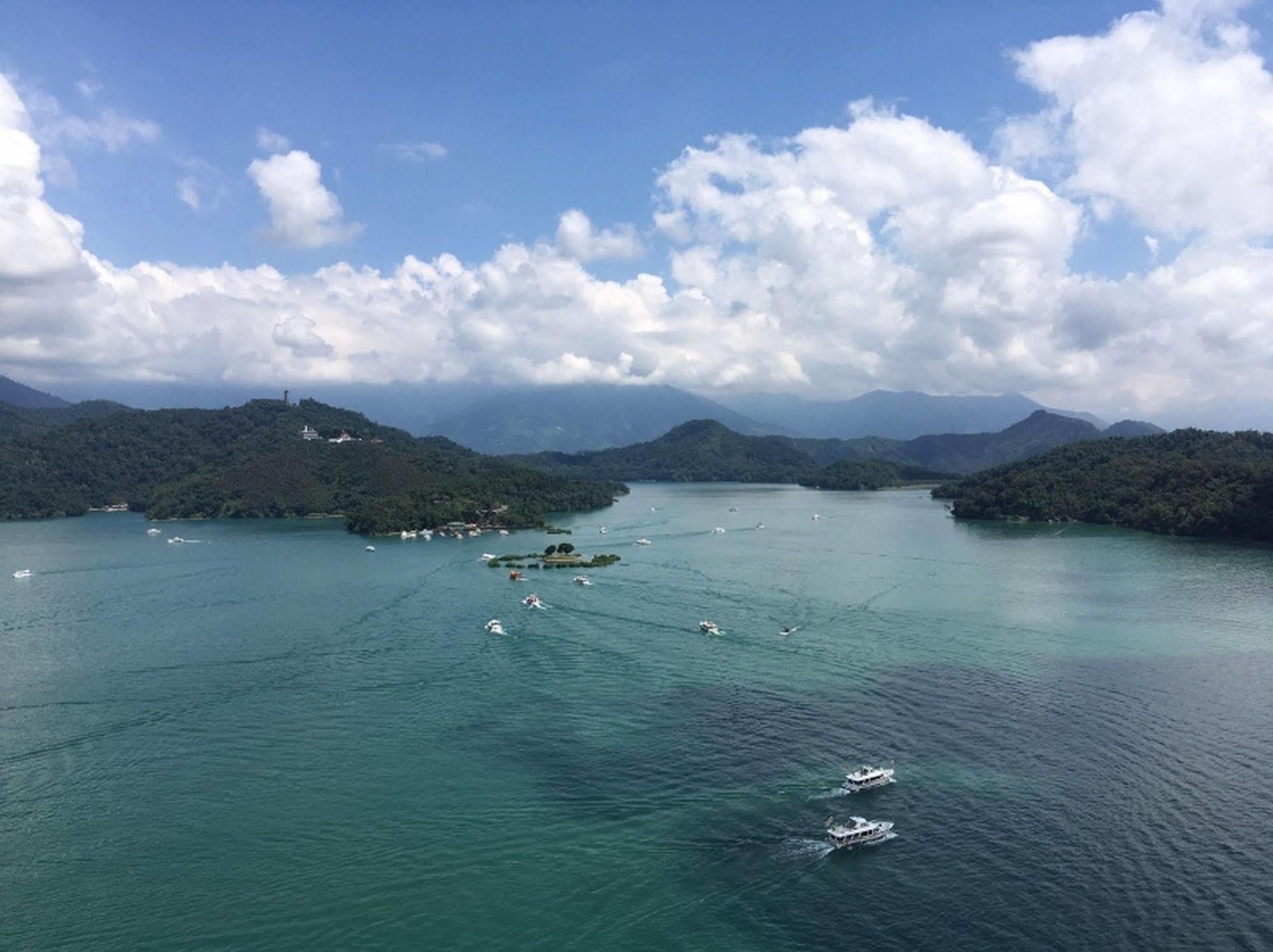Sun Moon Lake Love Home Lake Nantou Экстерьер фото