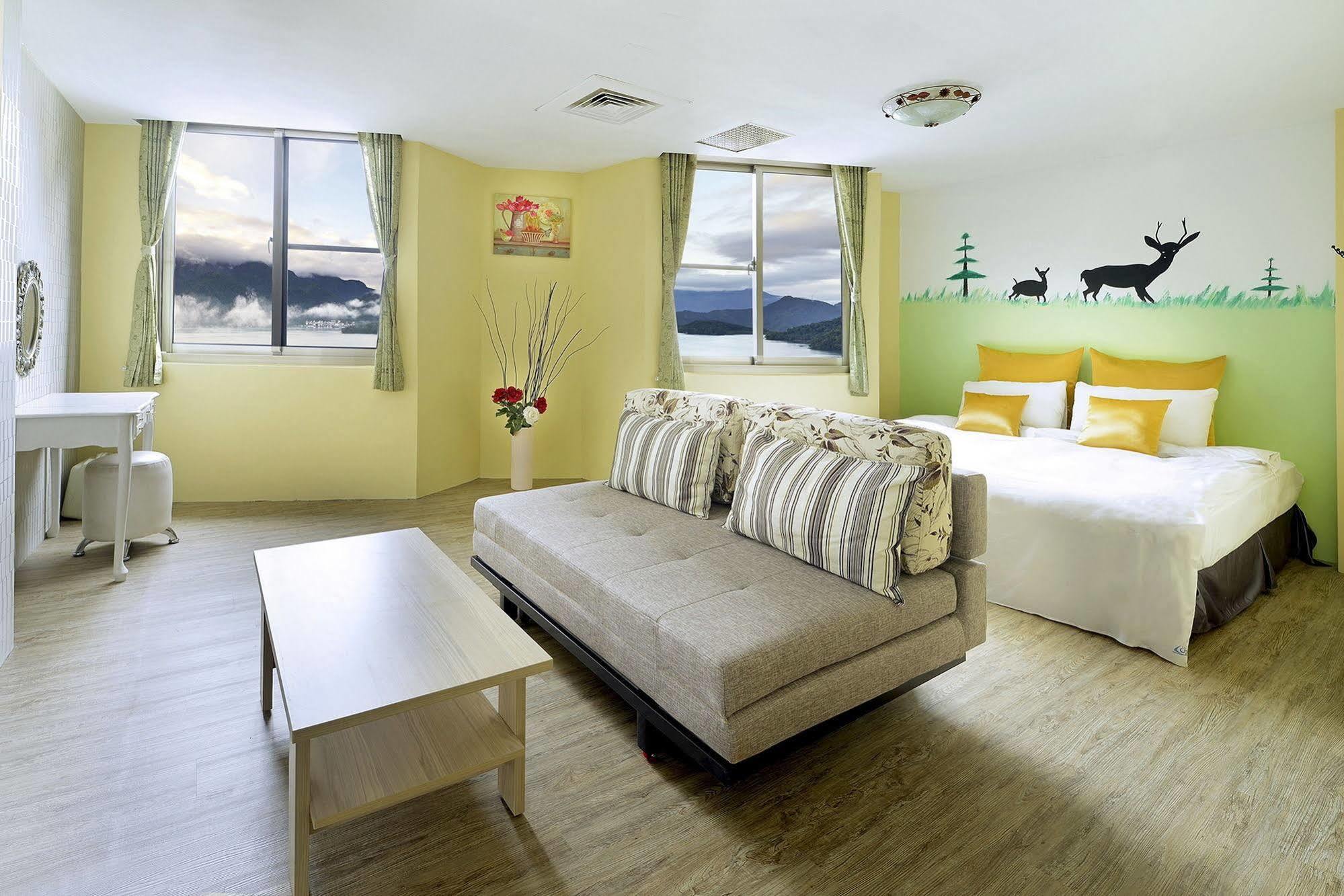 Sun Moon Lake Love Home Lake Nantou Экстерьер фото