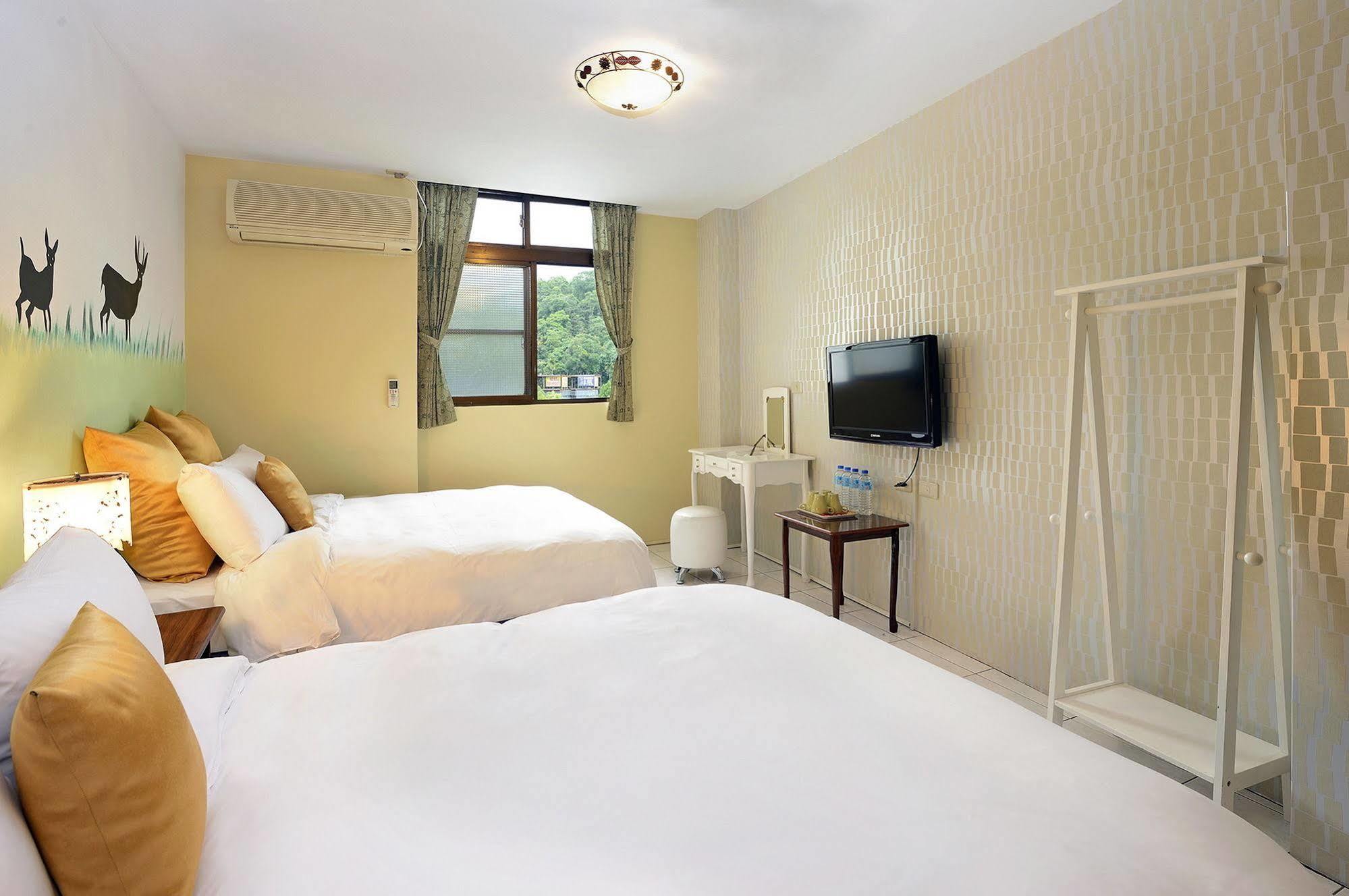 Sun Moon Lake Love Home Lake Nantou Экстерьер фото